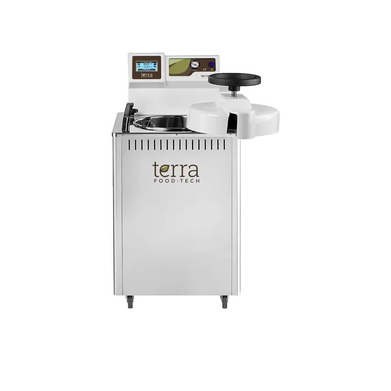 Hnětače, šlehače, sila na suroviny