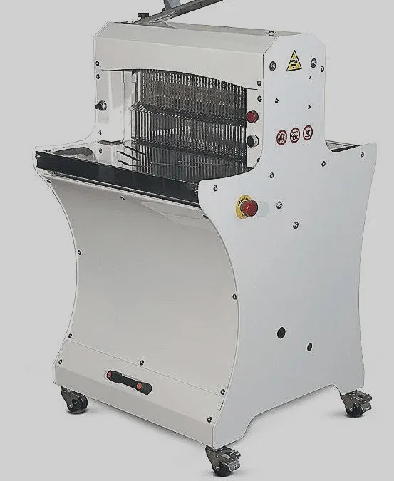 Automatická řezačka chleba